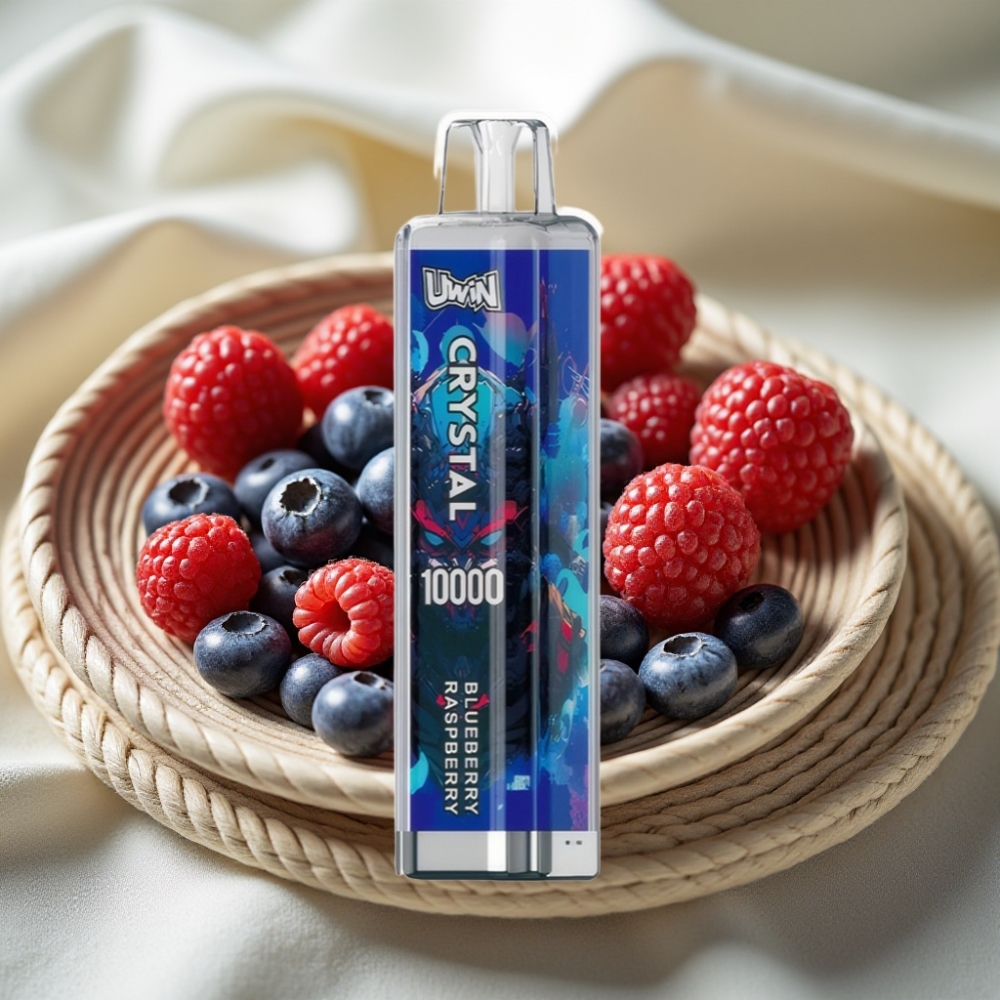 UWIN Crystal 10000 Puffs Blauwe Bes Framboos Met RGB Verlichting En Type-C Opladen